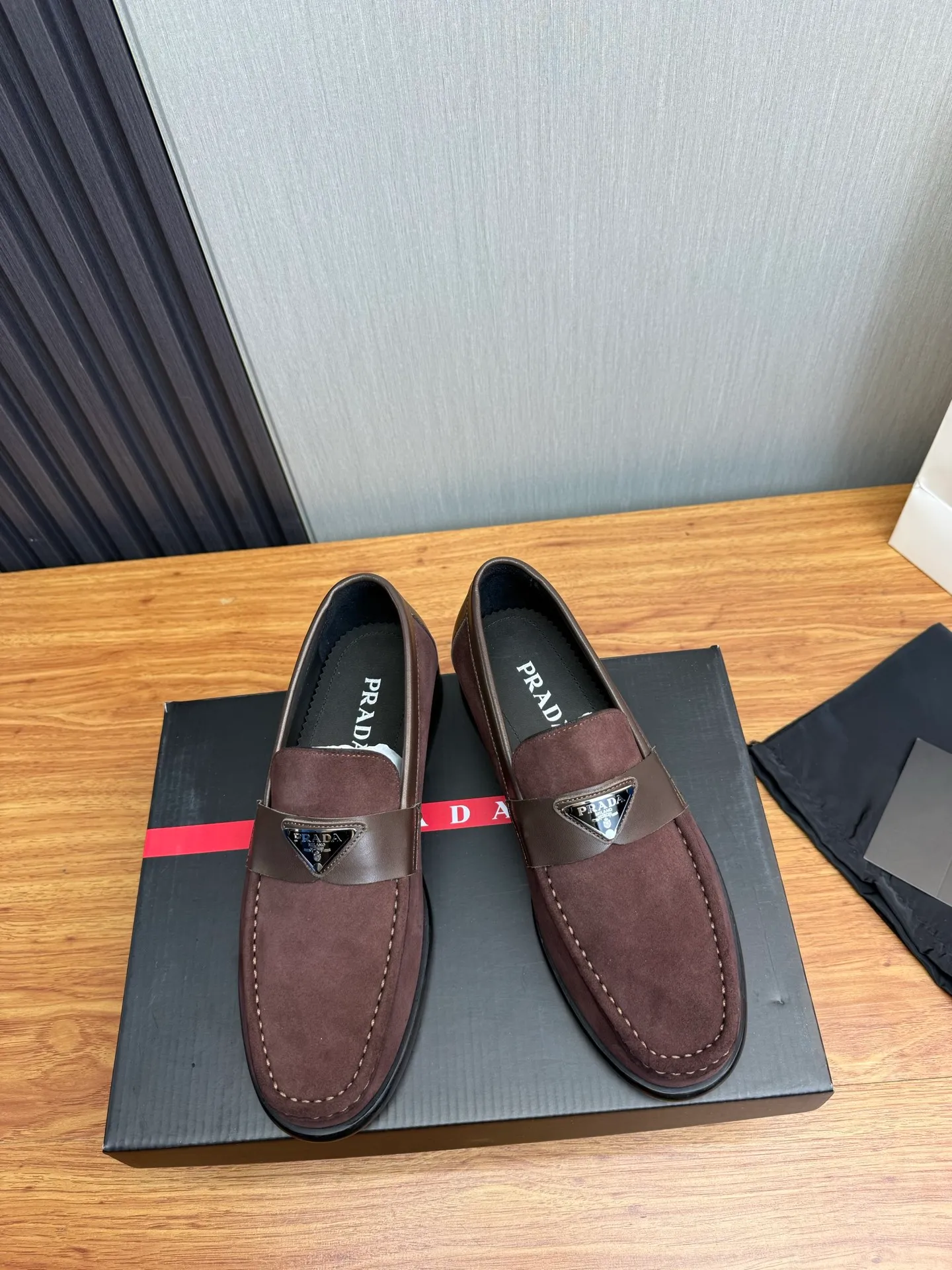 Factory price 580💰 ＰＲＡＤＡPrada. Men's business casual leather shoes, luxurious and noble👞All imported original brand leather materials, just to create a more comfortable wearing experience, upper: original cowhide. Frosted cowhide➕Imported full cowhide, original outsole✔️36-45 (45 non-returnable)